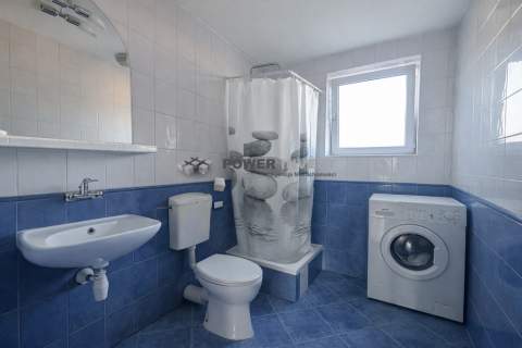 2 pokojowe mieszkanie z balkonem. Ugorek