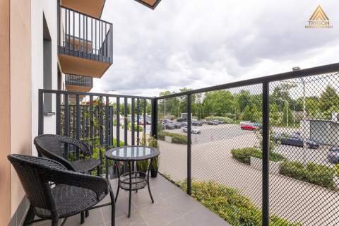 Duża kawalerka - Fort Wola - balkon, parking
