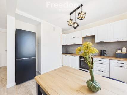 2 pokoje balkon garaż w cenie