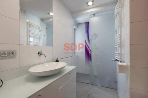 Apartament 3 pokoje 2 balkony Klimatyzacja Garaż
