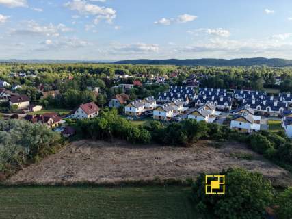 3 DZIAŁKI BUDOWLANE 630M2 / 608 M2 / 632 M2