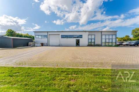 HALA 299 m2 DZIAŁKA 1740 M2 K/KOŁOBRZEGU