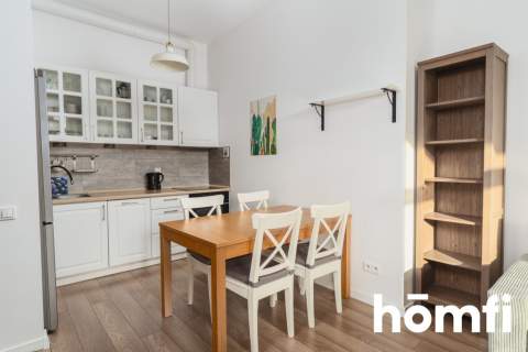 Gdynia Strzelców. Apartament z widokiem na las