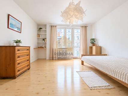 3 pokoje winda 2 balkony Śródmieście