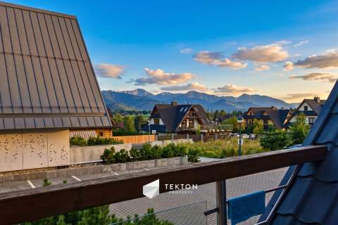 Apartament z kominkiem i widokiem na Giewont