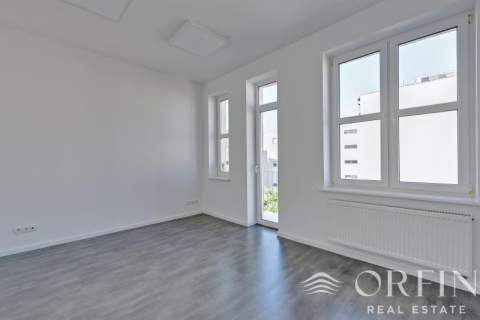 Lokal biurowy-Gdynia Centrum-90 m2-5700 zł, wysoki