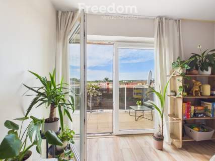 2 pokoje 51,46 m balkon hala garażowa