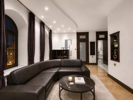 Wspólna 50 Apartament w kamienicy I Inwestycja