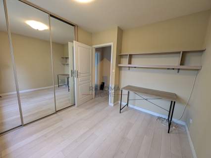 Dwupoziomowe 95m2 3pok Krzyki