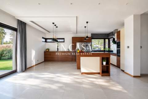 Ursynów Rodzinny dom 220m2 Bajkowy ogród
