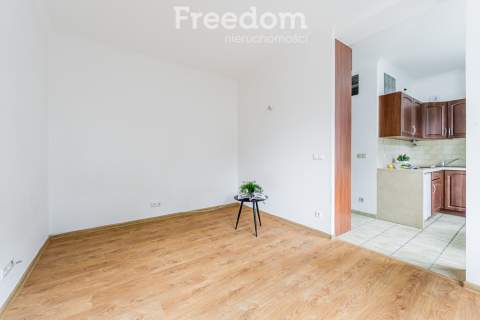 Kawalerka 24 m2, Grójecka, Uniwersytet Medyczny.