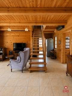 Drewniany dom premium nad stawem 1 ha Sauna