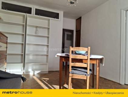 Ciche 2 pokoje z balkonem francuskim ul. Okopowa