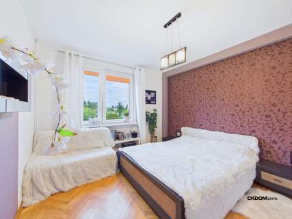 Komfortowe 70m2/ Gotowe do wprowadzenia /Świetna lokalizacja...