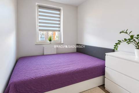 2 pok z balkone ul. Domagały - Złocień.