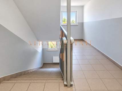 Odświeżone 2 Pokoje Oddzielna kuchnia Balkon Parking