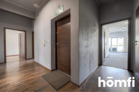 Dwie powierzchnie biurowe po 136m2 Wyszyńskiego