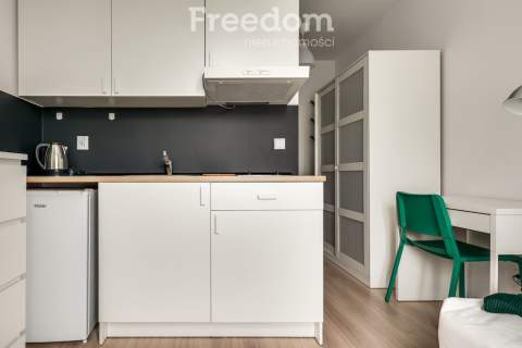Na wynajem kawalerka IKEA SWPS