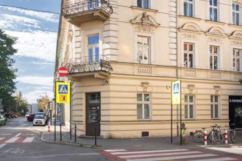 Lokal narożny, parter, Rakowicka