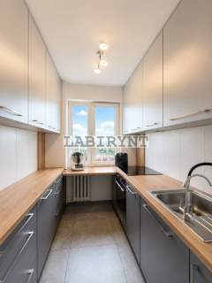 Tysiąclecie, M-3, 52m2, po remoncie, winda, balkon