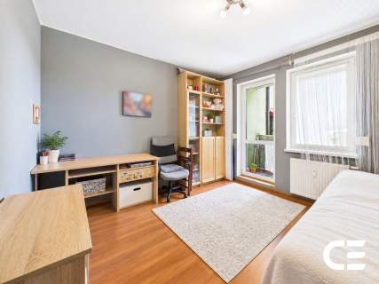 2 pokoje osobna kuchnia parter Siechnice