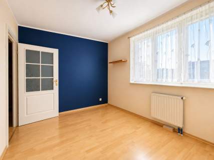 2 pokoje z możliwością 3 duży balkon Kowale