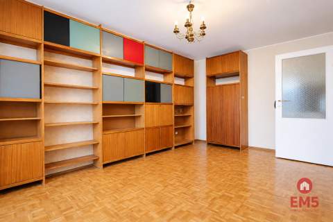 3 pokoje 3 piętro 67m2 Centrum