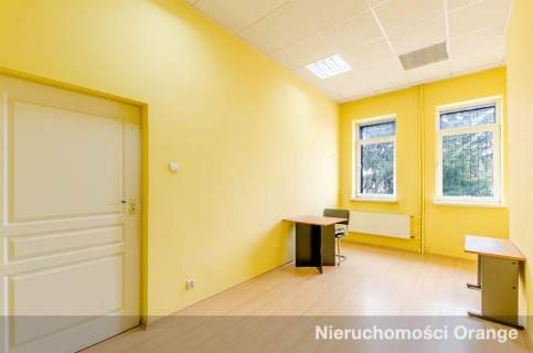 Nieruchomość pod biuro, placówkę medyczną