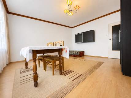 Przestronne, balkon, świetna lokalizacja