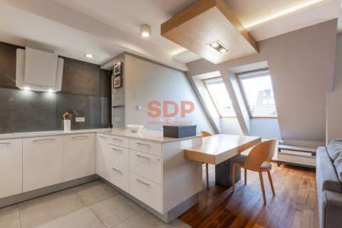 Apartament 3 pokoje 2 balkony Klimatyzacja Garaż