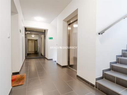 2 pokoje 50 m garderoba garaż Kliny