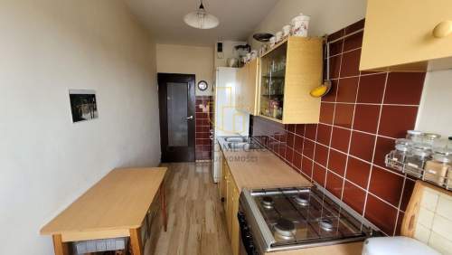 3 pokoje 60,3 m balkon widok na góry