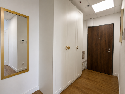 Bliska Wola Tower Nowoczesny apartament 2-pokojowy 42 m
