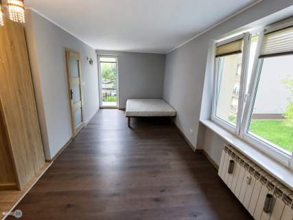3 pokoje, 2 piętro, duży balkon, po remoncie