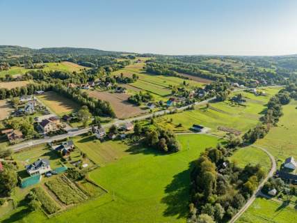 Działka budowlano-rolna 1,23 ha 30,35 ar UM