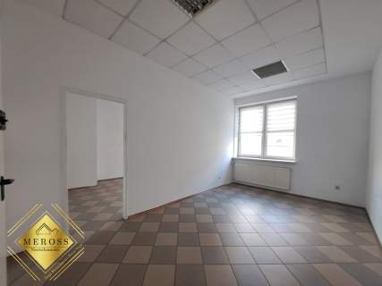 Dwupomieszczeniowe biuro w centrum