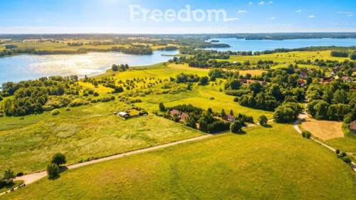 Działka nad jeziorem Dadaj