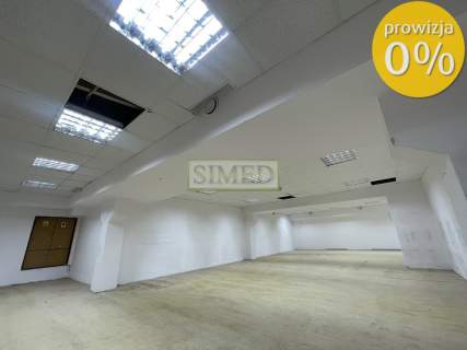 Suchy,wewnetrzny magazyn bez okien,rampa,ochrona
