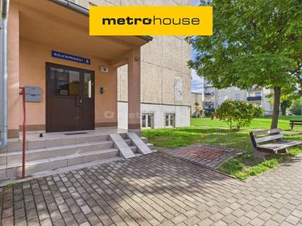 64,29 m , 4 pokoje, balkon, piwnica - Bolesławiec.