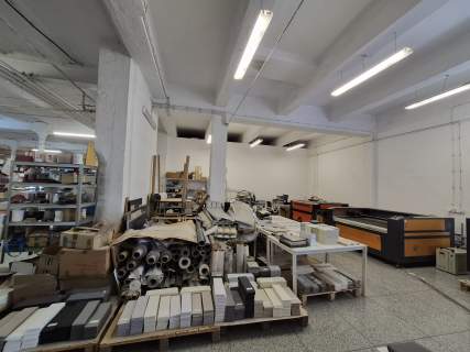 magazyn 900 m2