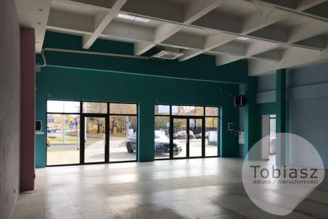 Lokal na parterze z dużą witryną 120m2/ 17,5 zł/m2