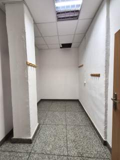 Przestronny lokal -900 m- usługi/magazyn/produkcja