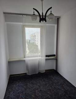 3 pokoje 60 m Duży balkon 4 piętro