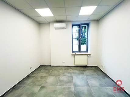 Biura, gabinety w centrum, parter