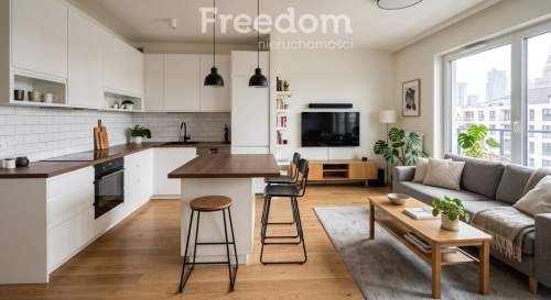 4 pokoje, 2 łazienki i balkon Targówek
