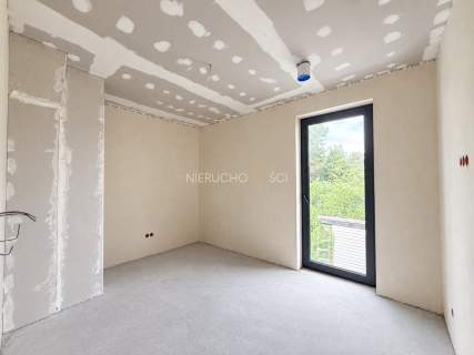 Nowoczesna bryła / Wolnostojący / Działka 700 m2