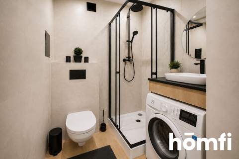 ŚWIEŻO WYREMONTOWANE 2 POKOJE BAŁUTY BALKON
