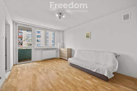 Dwa pokoje z balkonem, ulica Smocza, Muranów 34 m2