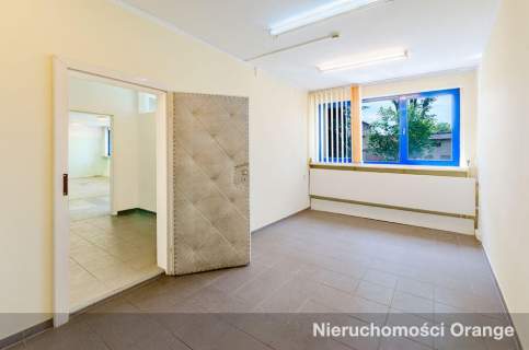 Budynek biurowy w centrum miasta