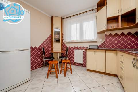 3 pokoje - duży balkon z widokiem na las